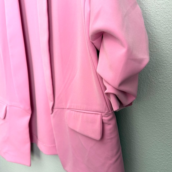 Chic Barbie Pink Women's Blazer - Picture 2 of 4